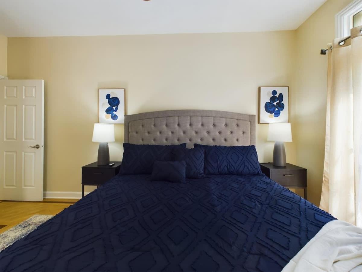 Luxe 4br With Hot Tub & Game Ferienhaus